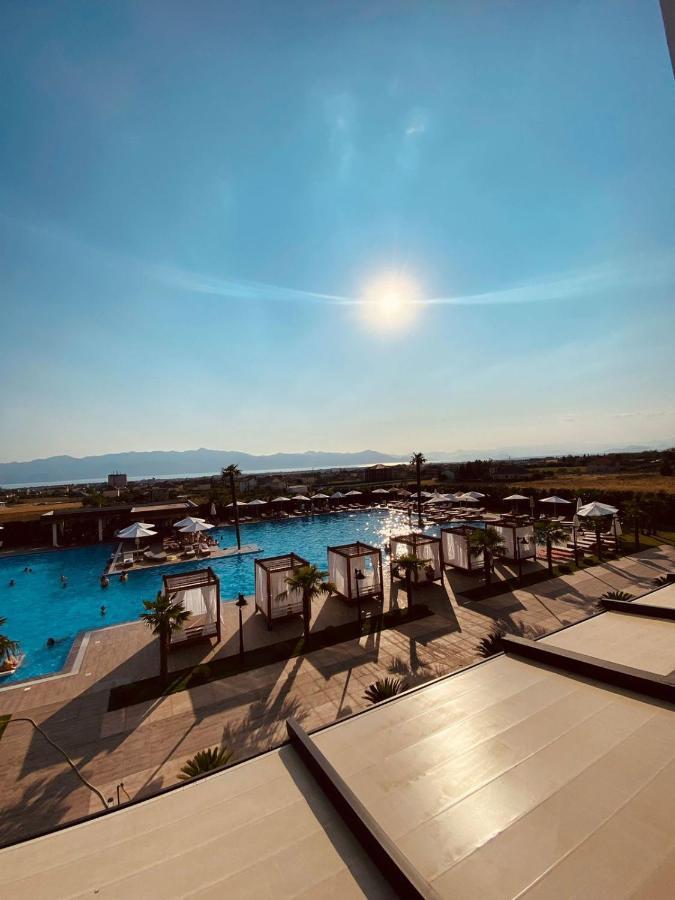 Deluxe Resort And Spa Koplik Dış mekan fotoğraf