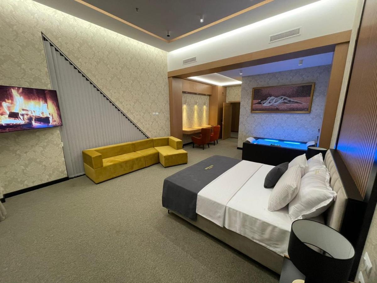 Deluxe Resort And Spa Koplik Dış mekan fotoğraf