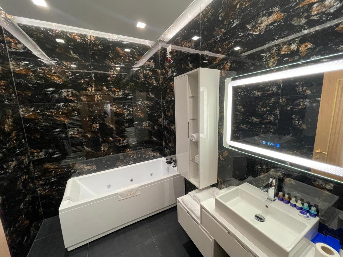 Deluxe Resort And Spa Koplik Dış mekan fotoğraf