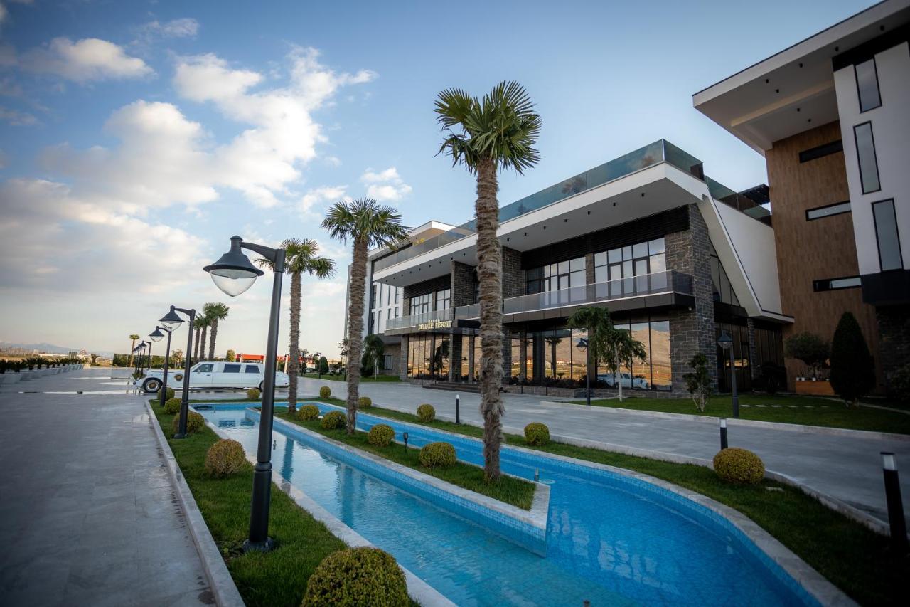 Deluxe Resort And Spa Koplik Dış mekan fotoğraf