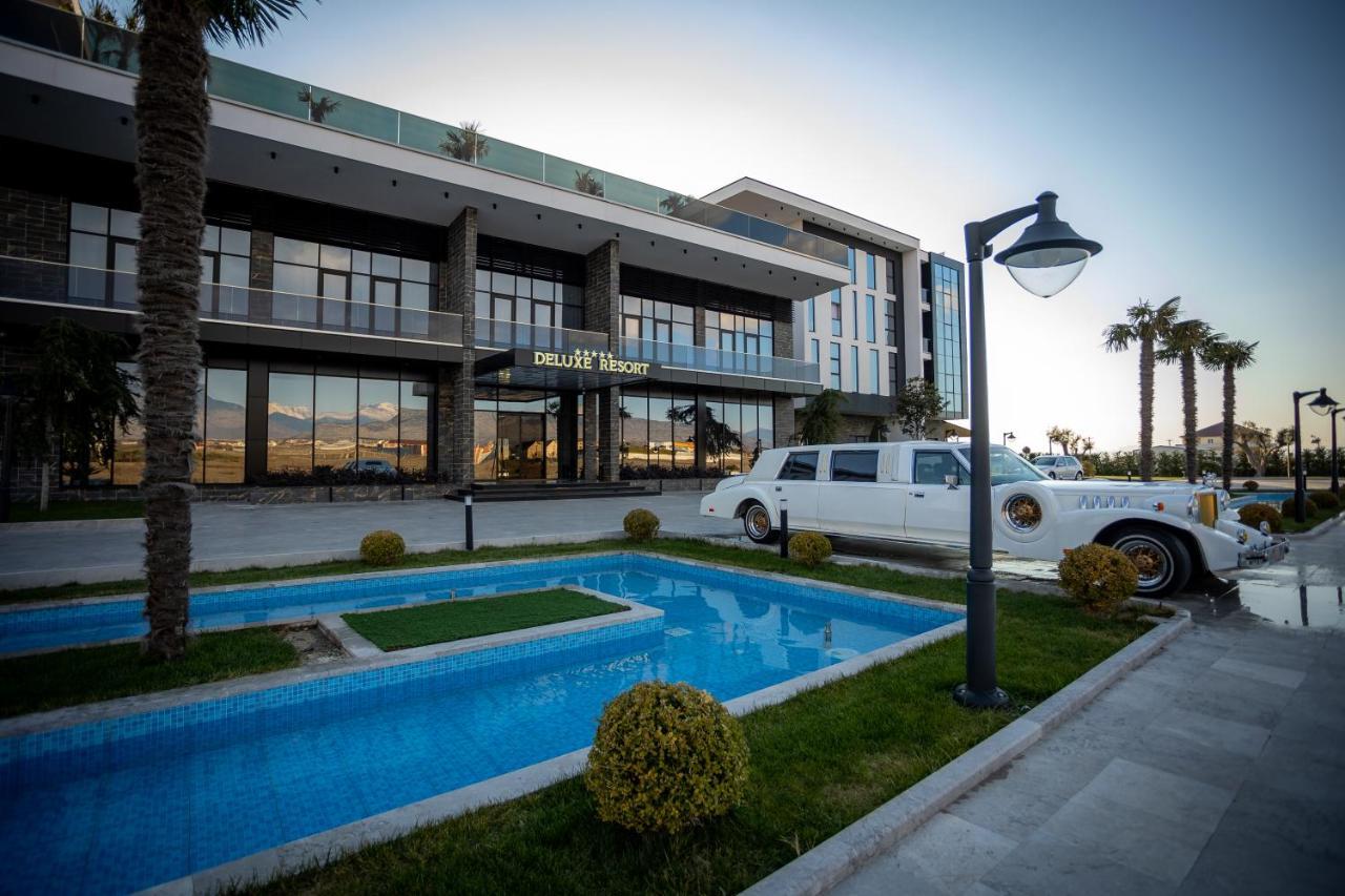 Deluxe Resort And Spa Koplik Dış mekan fotoğraf