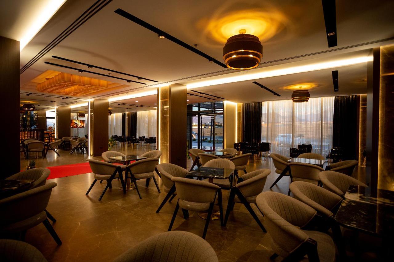 Deluxe Resort And Spa Koplik Dış mekan fotoğraf
