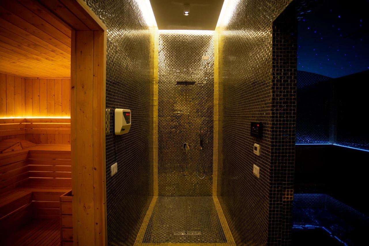 Deluxe Resort And Spa Koplik Dış mekan fotoğraf