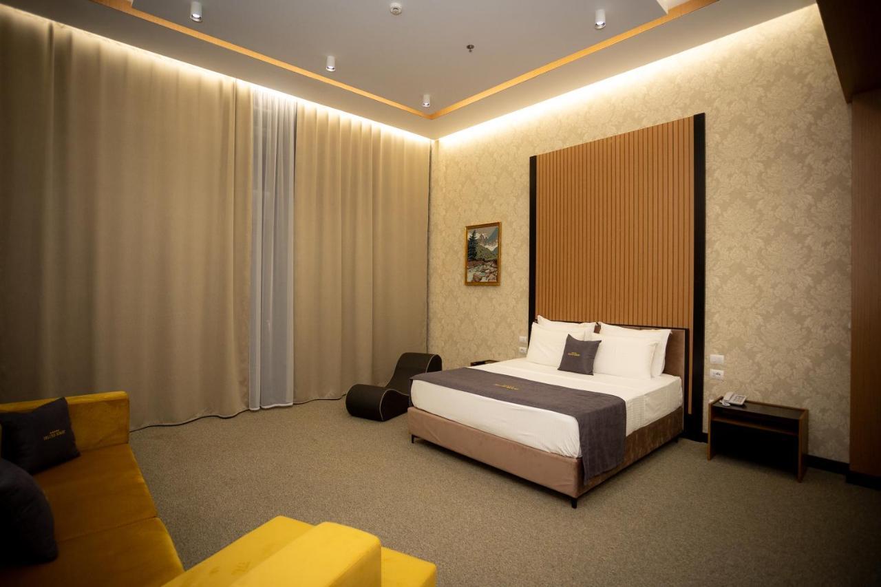 Deluxe Resort And Spa Koplik Dış mekan fotoğraf